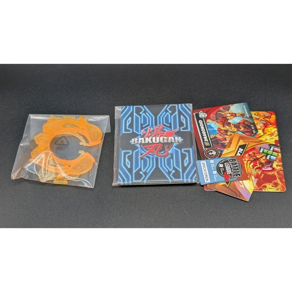 Bakugan Lot 2 Special Attack Dragonoid, 2 Rip Cords, Spin ring, Trading Cards